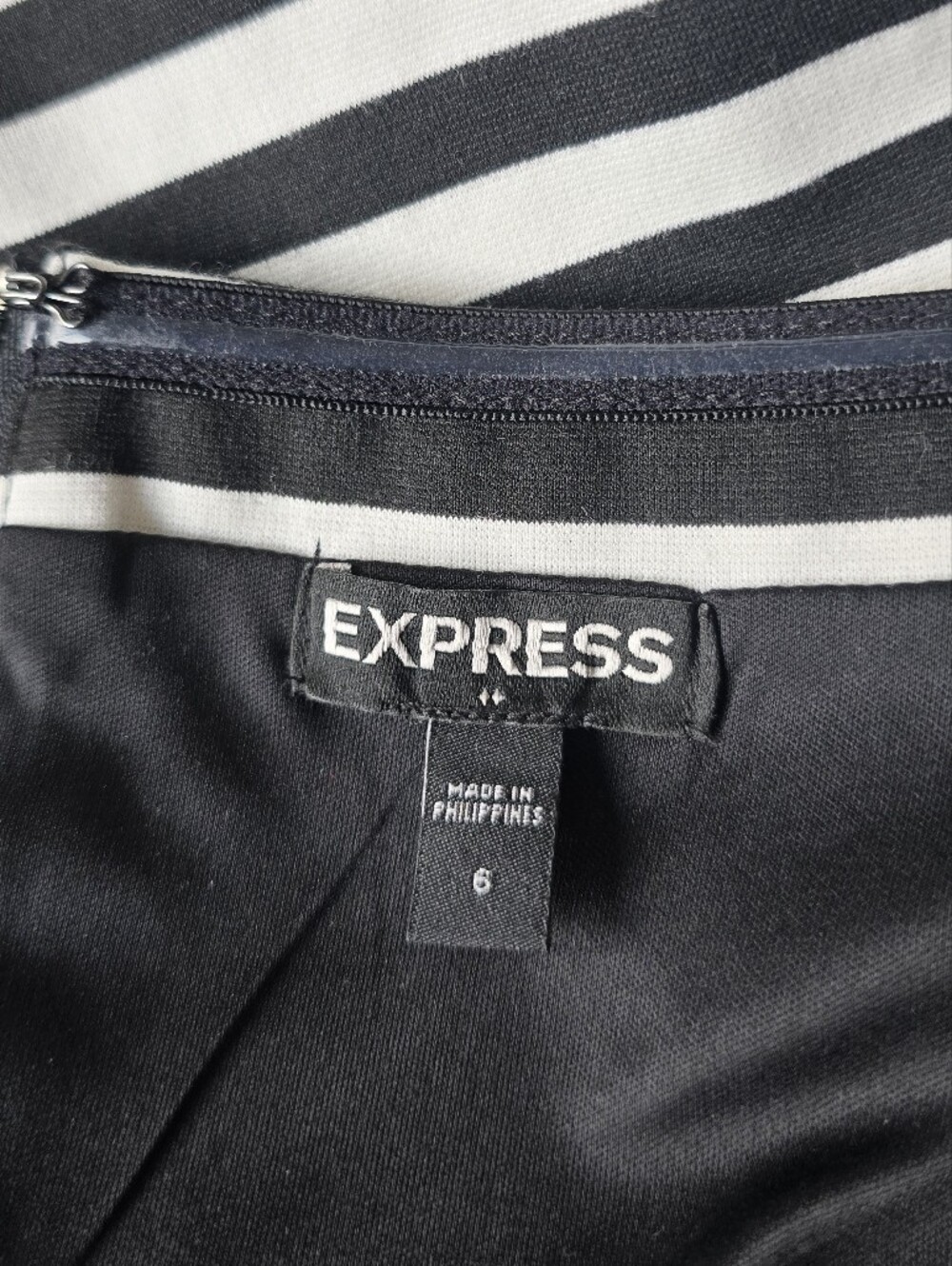Express Black & White Strapless Striped Midi Dress Sz 6 Cocktail Wedding Guest - Picture 6 of 8